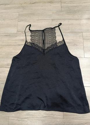 Майка на тонких брительках з мереживом