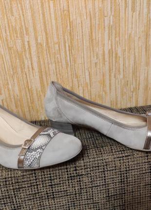 Кожаные женские туфли лодочки на удобном широком каблуке р.9g/43/28,5см2 фото