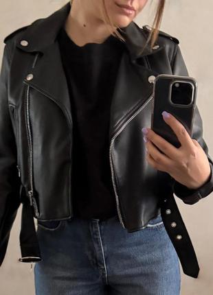 Куртка зі штучної шкіри bershka