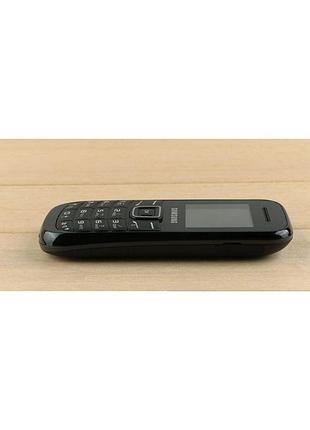 Samsung e1200. новые в коробках.3 фото