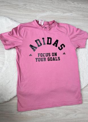 Футболка адідас adidas