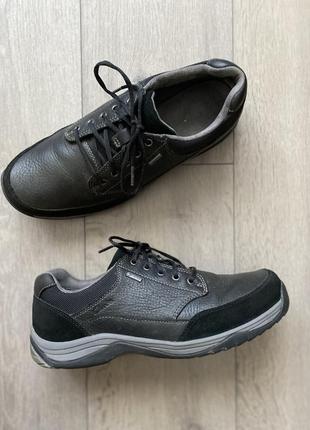 Туфлі демі термо clarks gore-tex 42-42.5р. оригінал4 фото