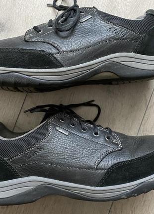 Туфлі демі термо clarks gore-tex 42-42.5р. оригінал2 фото