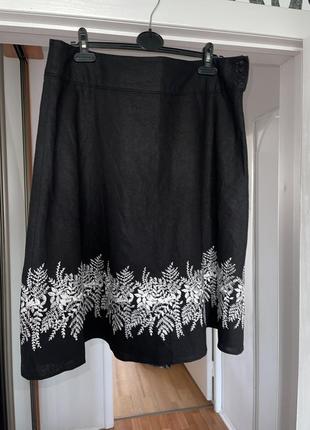 Шикарна спідниця m&co р 18 льон/ віскоза з вишивкою