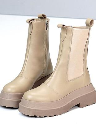 Стильные ботинки