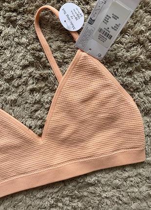 Бесшовный треугольный бюстгальтер primark размер с и м