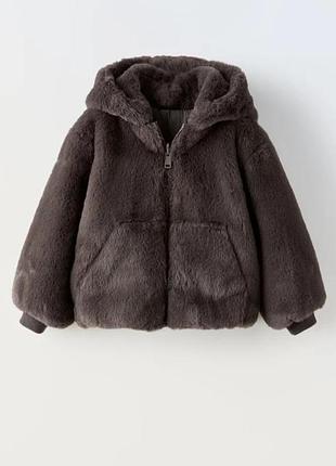 Шубка для девочки zara (размер: 104 см)