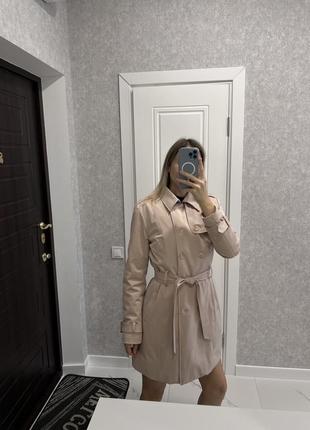 Утеплений плащ guess 5