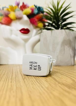 Оригинальный точилка для карандашей Make up factory metal shine тени для век sharpener