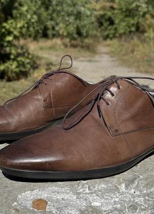 Стильные, кожаные, мужские туфли hugo boss