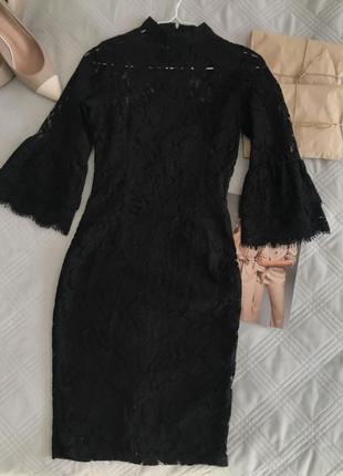 Роскошное кружевное платье в стиле d&g