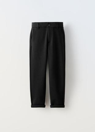Жіночі класичні штани чорні
