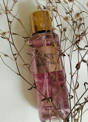 Мист velvet petals victoria’s secret. оригинал