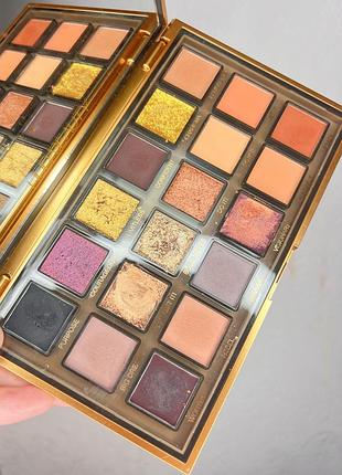 Палетка huda beauty