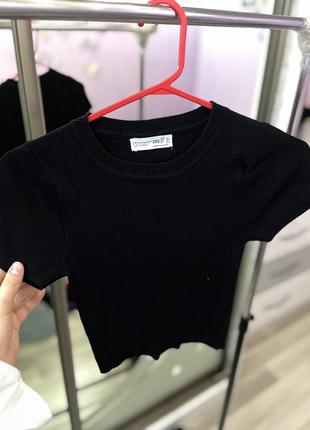 Притуплена чорна футболка 😍