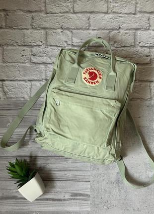 Жіночий рюкзак fjallraven kanken laptop 15" 18