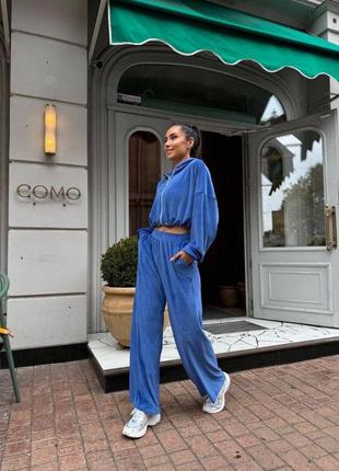 Велюровий спортивний костюм