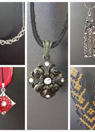 Кольє одним лотом.