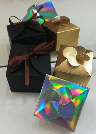Подарочная коробка маленькая сборная