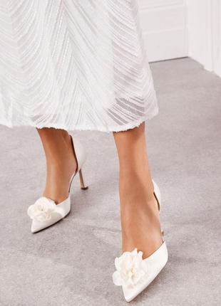 Сатинові весільні туфлі next bridal ivory forever comfort® wedding corsage satin high heels bridal shoes