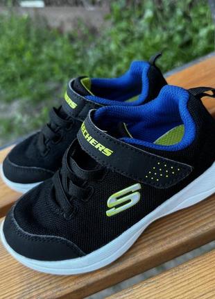 Детские кроссовки на мальчика skechers 25 размер стелька 16,5 см