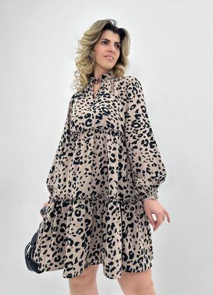 Легкое женское короткое платье оверсайз с длинным рукавом9 фото
