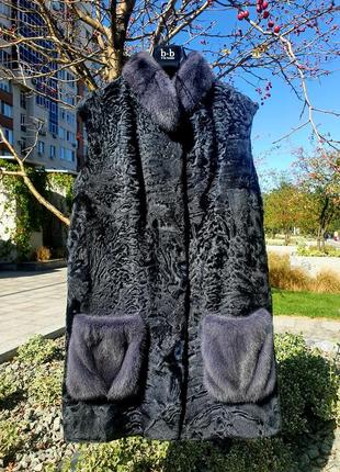 Жилет из каракуля, отделка норка etna furs, kopenhagen fur, размер s-m