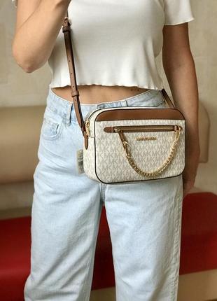 Сумка женская michael kors оригинал jet set large logo crossbody bag vanilla белая в лого кросс боди5 фото