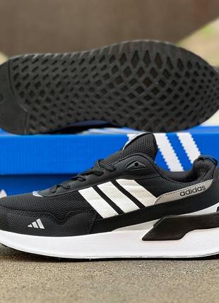 Adidas кросівки3 фото