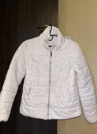 Демисезонная женская куртка 36 размер reserved