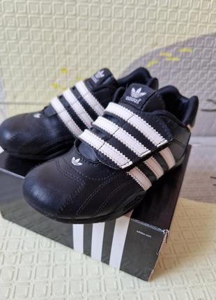 Adidas enfant 27 sales