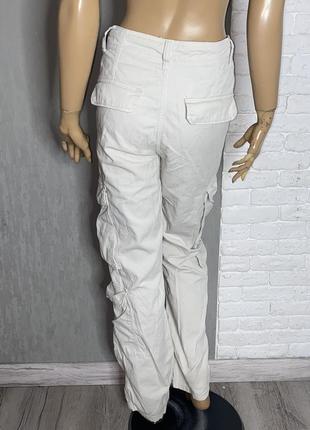 Брюки брюки карго с накладными карманами bershka, s3 фото