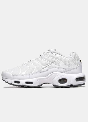Кросівки nike  air max plus tn 'triple white'