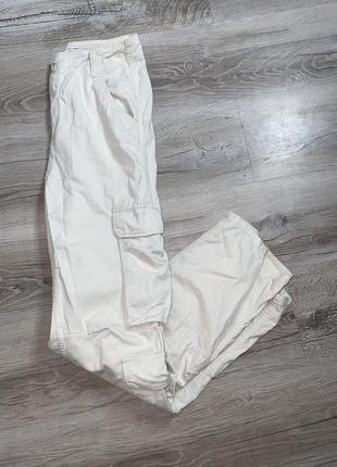 Брюки брюки карго с накладными карманами bershka, s4 фото