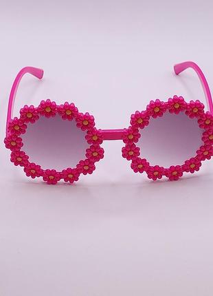 Дитячі сонцезахисні окуляри. оправа - ромашка. рожеві3 фото