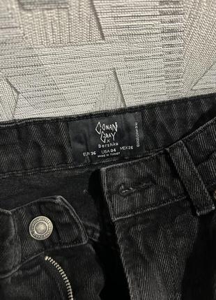 Стильные джинсы мом6 фото
