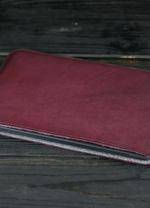 Кожаный чехол для macbook дизайн №2 с войлоком,  натуральная кожа итальянский краст, цвет бордо3 фото