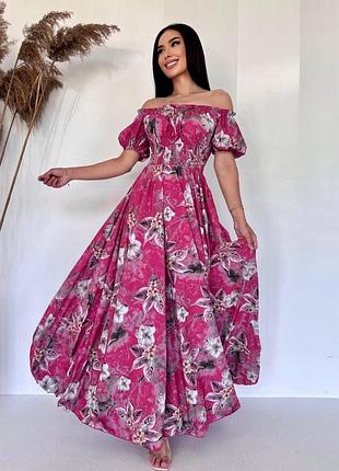 Жіноча літня малинова сукня в горох довга з відкритима плечима