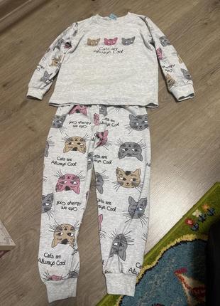 Піжама з котиками