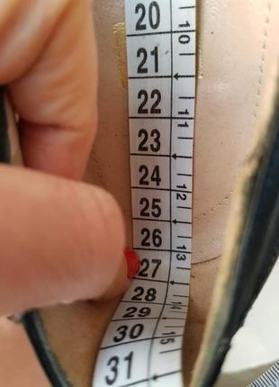 Шикарные идеальные добротные лаковые кожаные классические туфельки7 фото