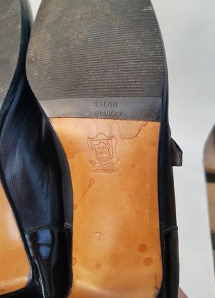 Шикарные идеальные добротные лаковые кожаные классические туфельки10 фото