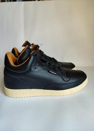 Чоловічі кросівки adidas шкіряні