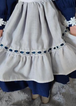 Винтажная симпатичная фарфоровая кукла 40см.