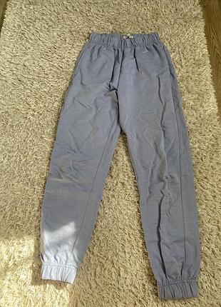 Спортивные штаны