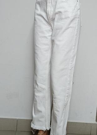 Белые джинсы zara, размер eur 382 фото