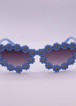 Дитячі сонцезахисні окуляри. оправа - ромашка. блакитні3 фото