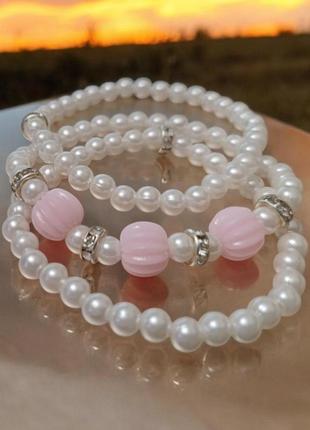Браслет розовый с белым .3в1 бело-розовый. с камушками