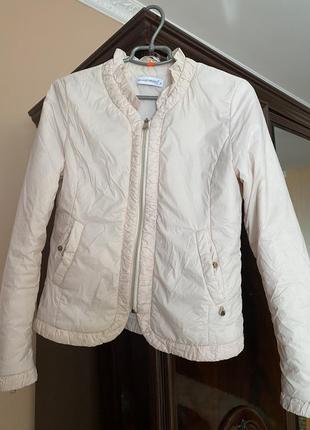 Куртка легка