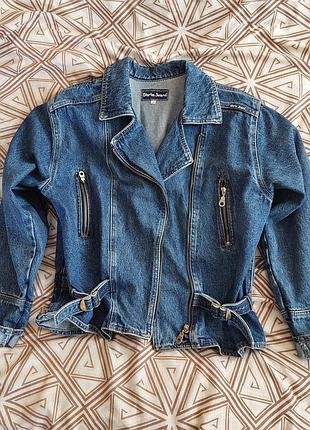 Джинсова куртка