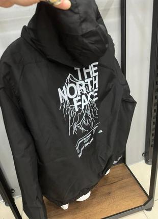 Вітровка the north face 700 чорна2 фото